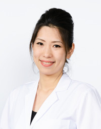 浅野 真衣